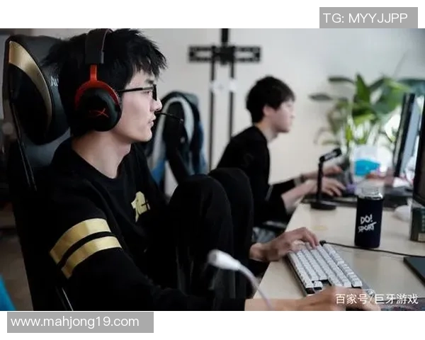 RNG战队的蜕变之旅从DOTA2新星到电竞传奇的成长轨迹